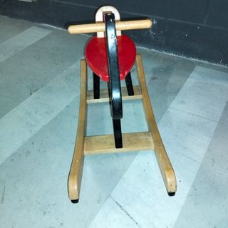 Caballito balancín madera vintage