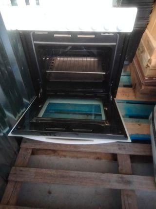 Horno electrico+ Encimera Gas