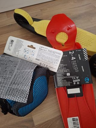 Patinete infantil Decathlon + accesorios