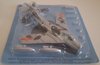 Avion MiG-17F diecast