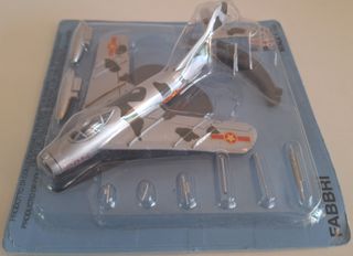 Avion MiG-17F diecast