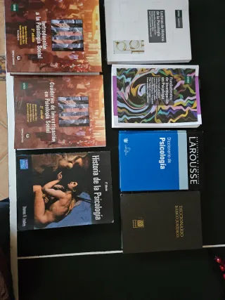 PSICOLOGIAS ,COMUNICACION,DERECHO