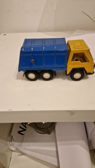 Camión basura Gozan Furia vintage