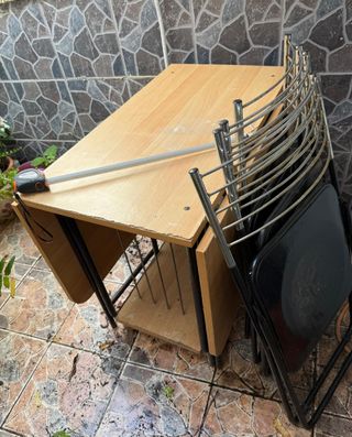 Mesa plegable de madera