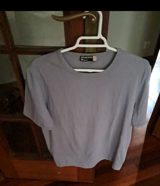 2 Camisetas Guess - Azul y Gris