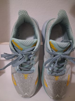 Zapatillas Noka - Talla 40,5 EU