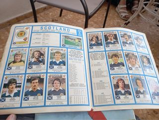 Álbum España 82 Mundial. NO COMPLETO