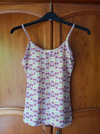 Blusa tirantes estampada