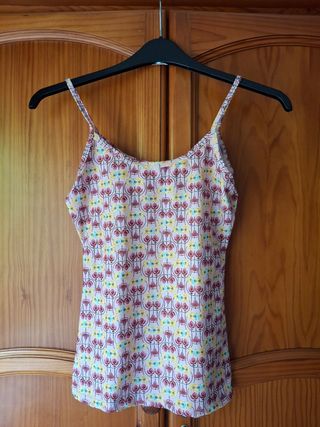 Blusa tirantes estampada