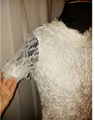 Vestito tubino in pizzo ricamato zara