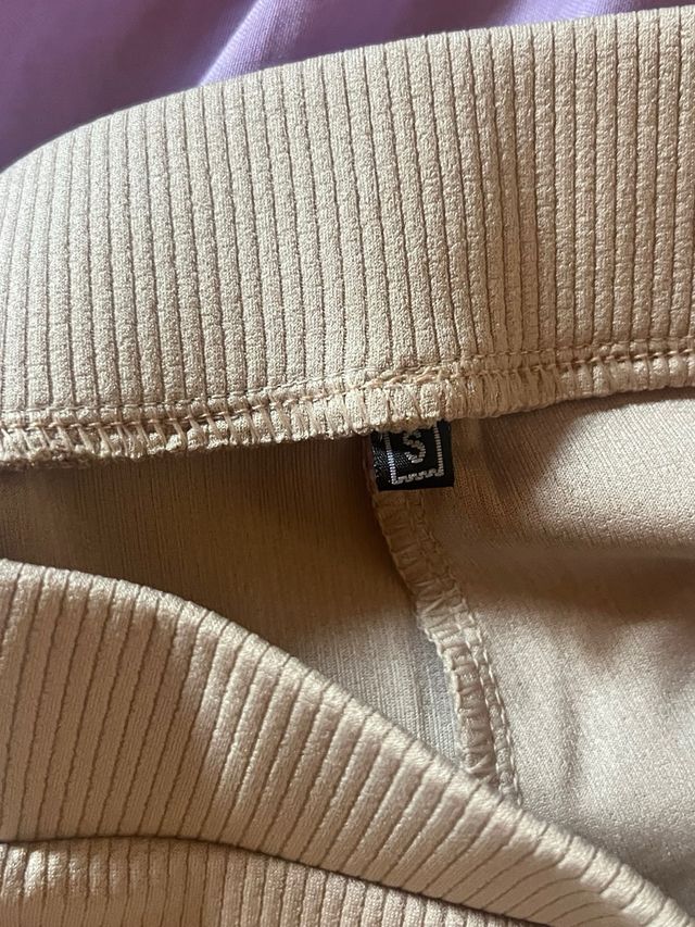 Pantalones campana beige talla S