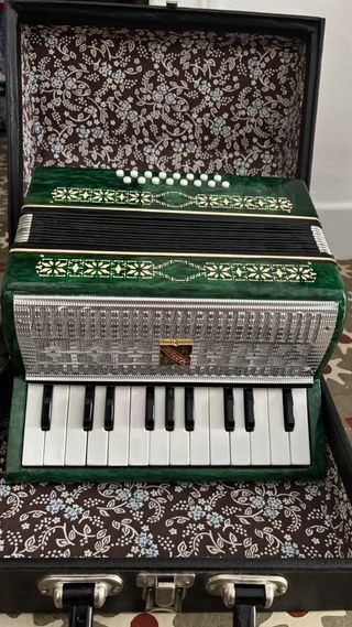 Acordeón Malysch 23x16-1 NUEVO