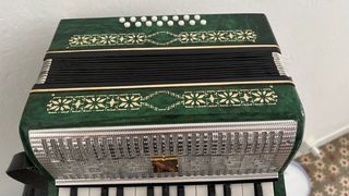 Acordeón Malysch 23x16-1 NUEVO