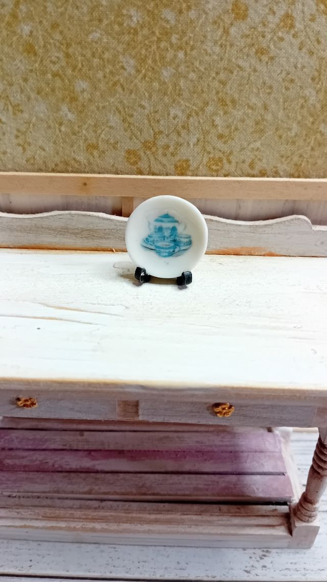 Piatto miniatura per casa delle bambole