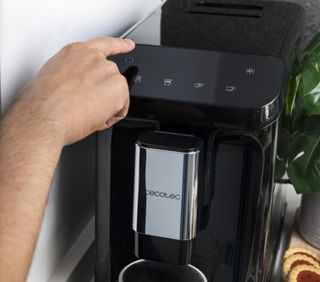 Cafetera Superautomatica Cecotec Cremmaet Macchia