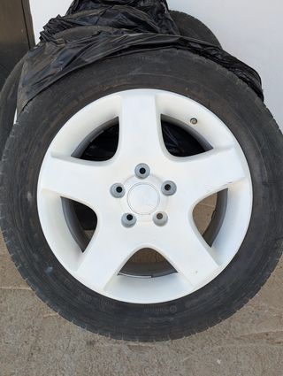 4 Llantas VW 17" blancas