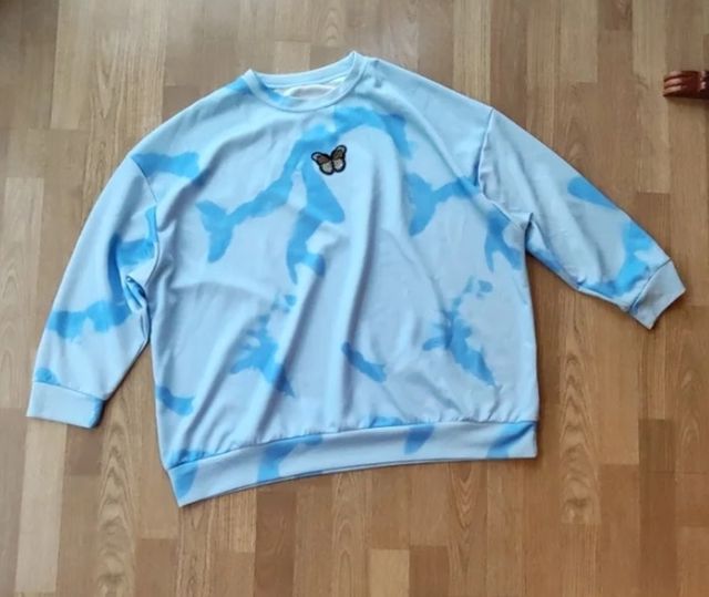 Sudadera azul tie-dye oversize