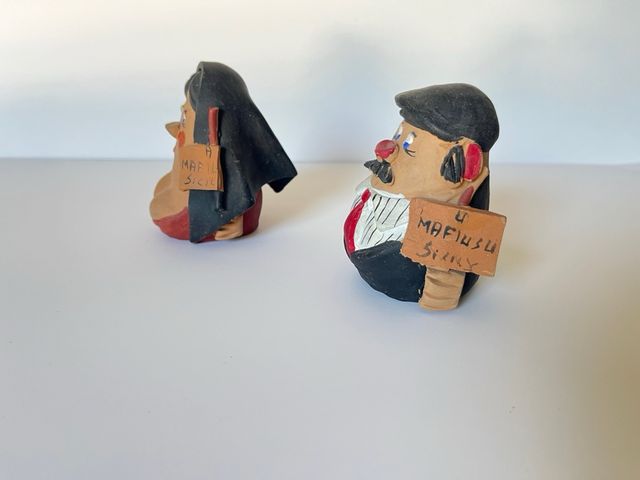 Statuette Mafiosi in terracotta