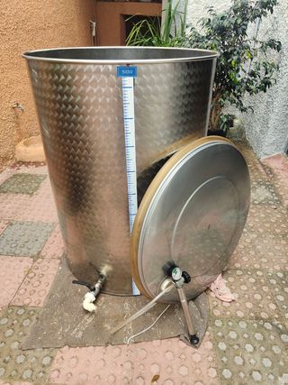 2Depósitos acero inox 800l y 500l usados para Vino
