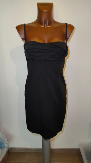 Tubino corto nero con spalline sottili