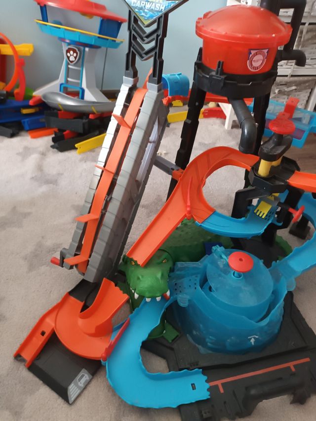 Pista Hot Wheels Cocodrilo