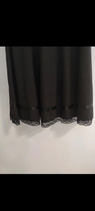 Vestito nero in pizzo