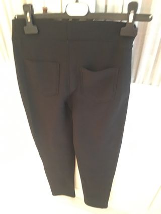 Pantalones negros c/ banda brillante