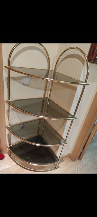 Rinconera vintage dorada con cristal