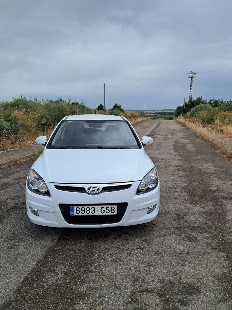 Hyundai i30 2008. Negociable - foto 1