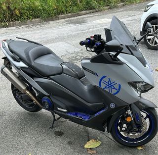 Yamaha TMAX 560 - Impecable año 2019