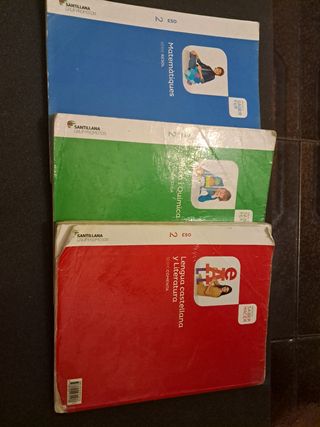 Libros física y química, matemáticas y castellano