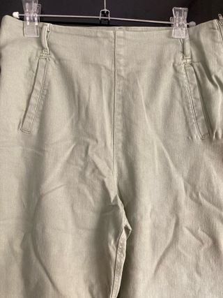 Pantalones Zara verde caqui clarito
