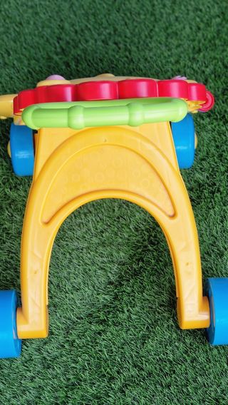 Correpasillos León Fisher-Price