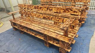 Sofá Palets Lijado Quemado y con barniz