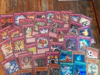 Carte Yu-Gi-Oh! - Lotto