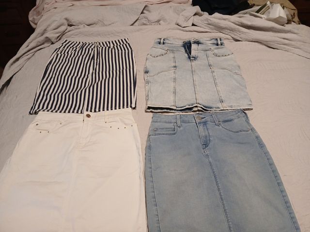 4 Faldas Mujer T-36: Azul, Blanco