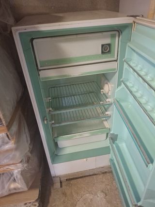 Nevera Westinghouse Antigua