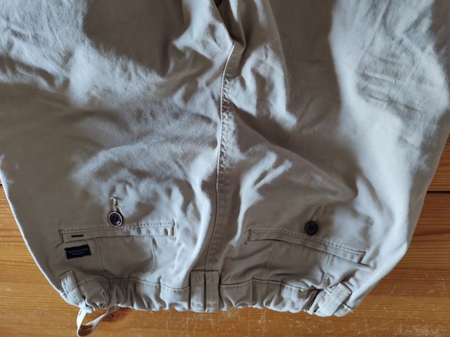 Pantalón beige Zara niño 7-8 años