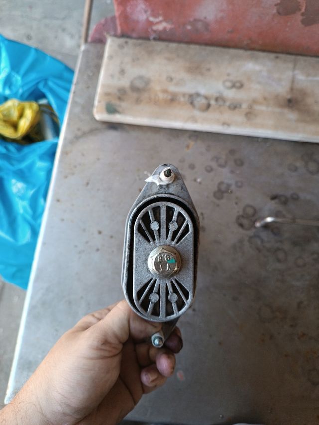 Soporte motor Golf IV 1.9 TDI