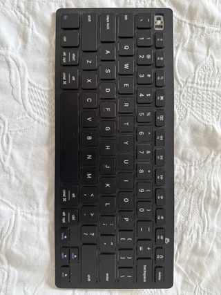 Teclado Bluetooth Emetok - iPad