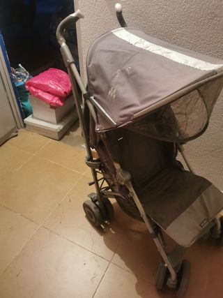 Silla paseo Maclaren compacta