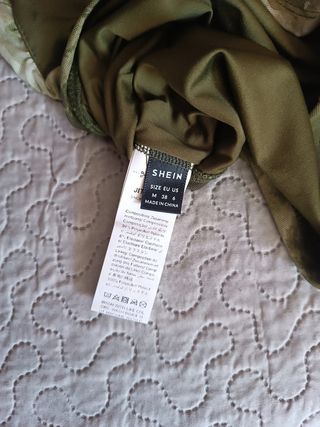 Crop top Shein verde caqui