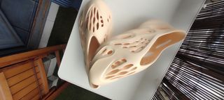 Chanclas foam beige talla 42