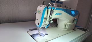 Máquina coser Jack A48