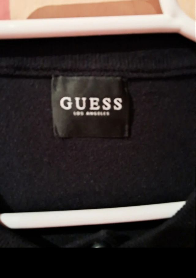 2 Jerseys Guess - Negros
