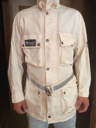Cazadora Belstaff beige