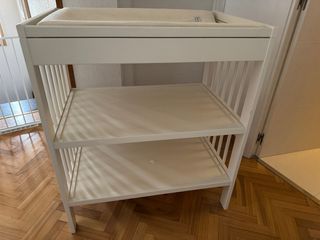 Cambiador bebé IKEA blanco con funda minicotton 