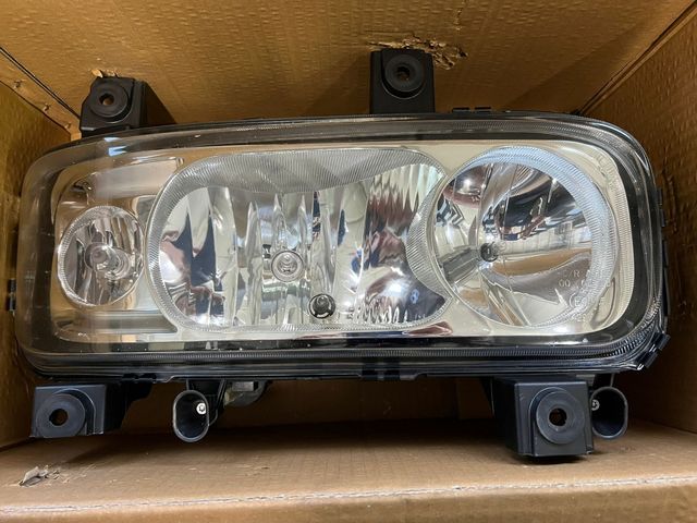 Faro Mercedes-Benz camión Atego