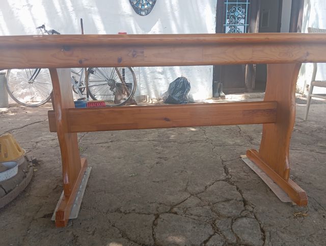 Tavolo in legno massello 70x90x75cm