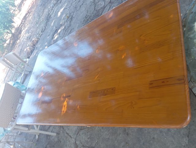 Tavolo in legno massello 70x90x75cm